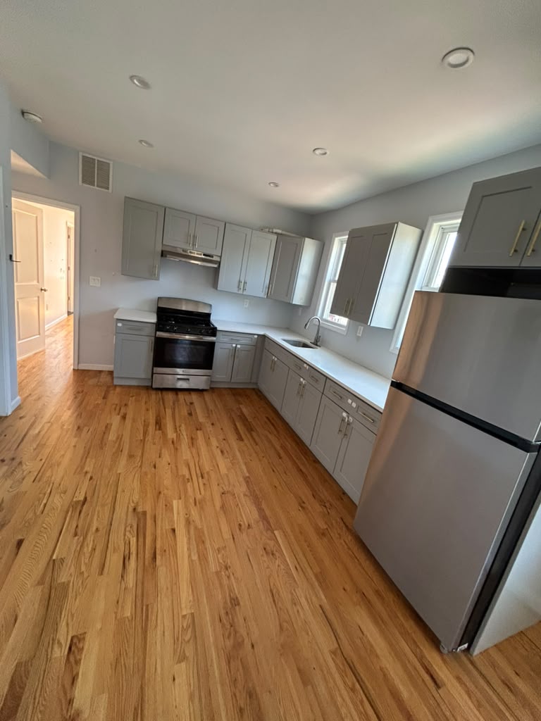 Apartment in Irvington