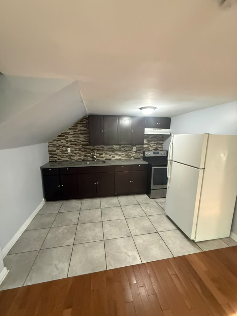 Apartment in Irvington