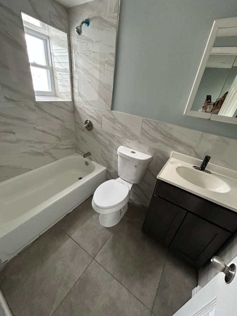 Apartment in Irvington