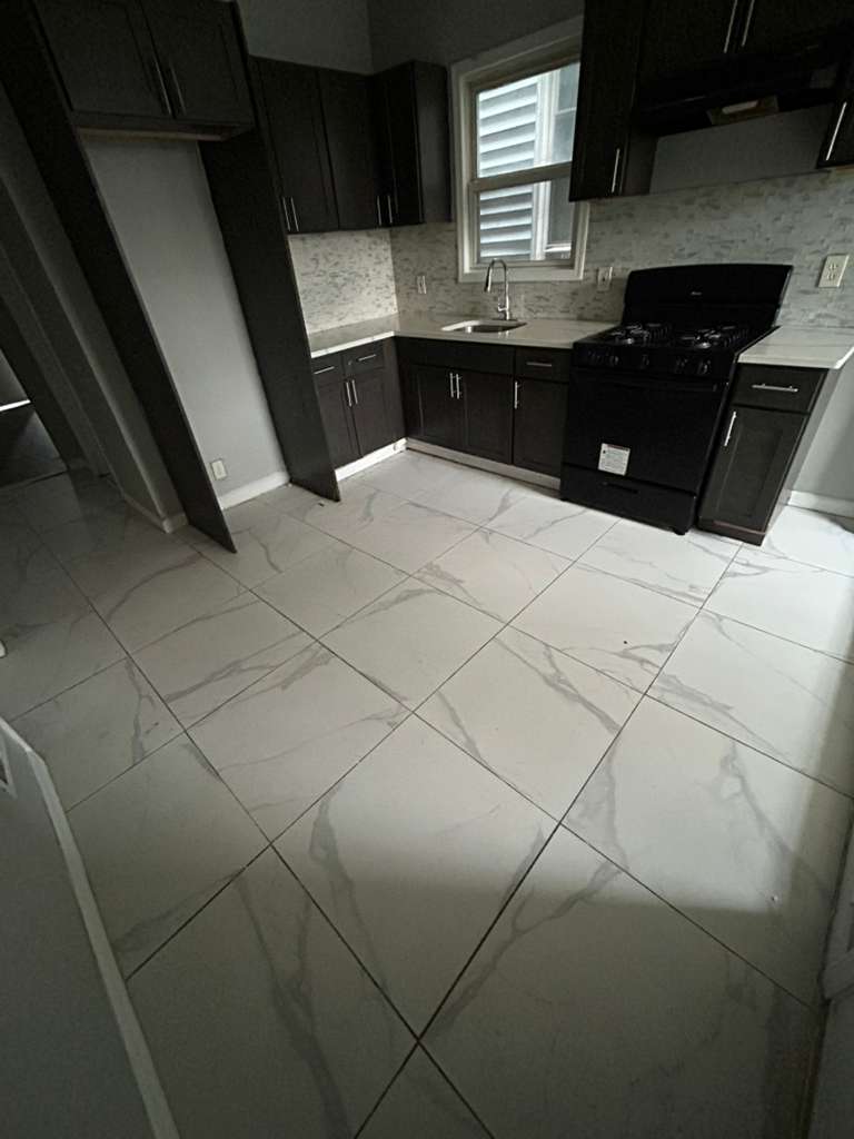 Apartment in Irvington