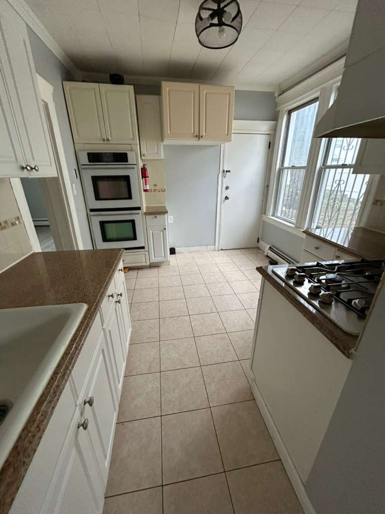 Apartment in Newark