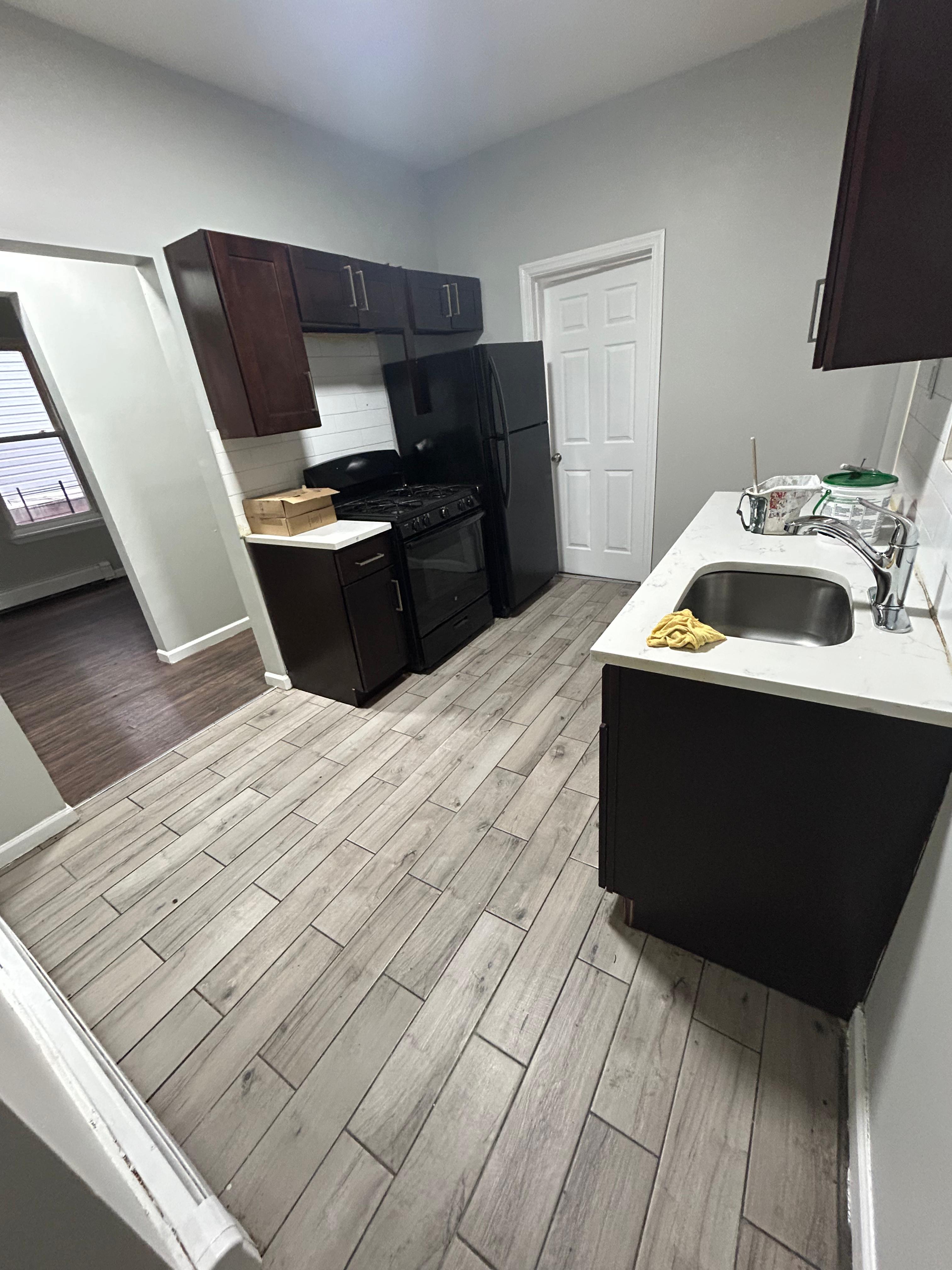 Apartment in Newark