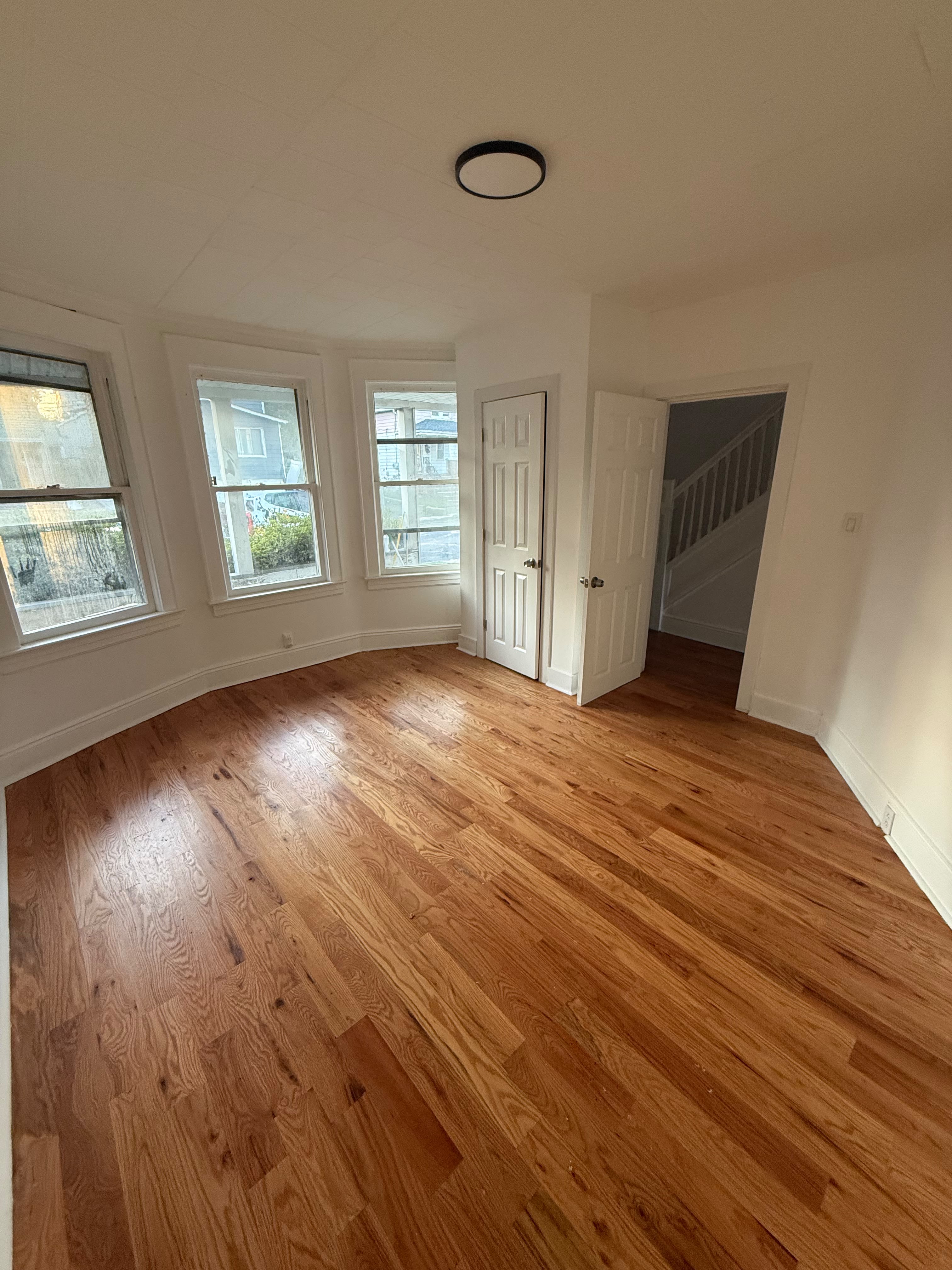 Apartment in Hillside