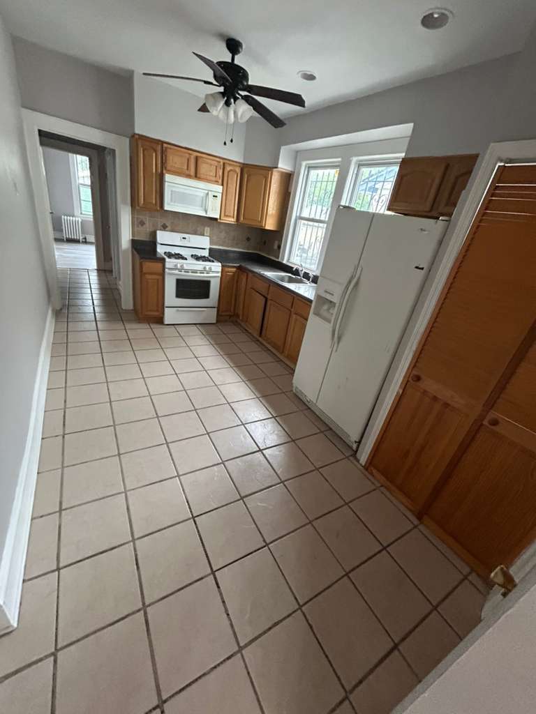 Apartment in Irvington
