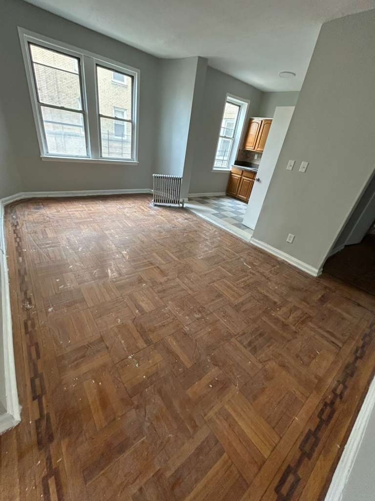 Apartment in Newark