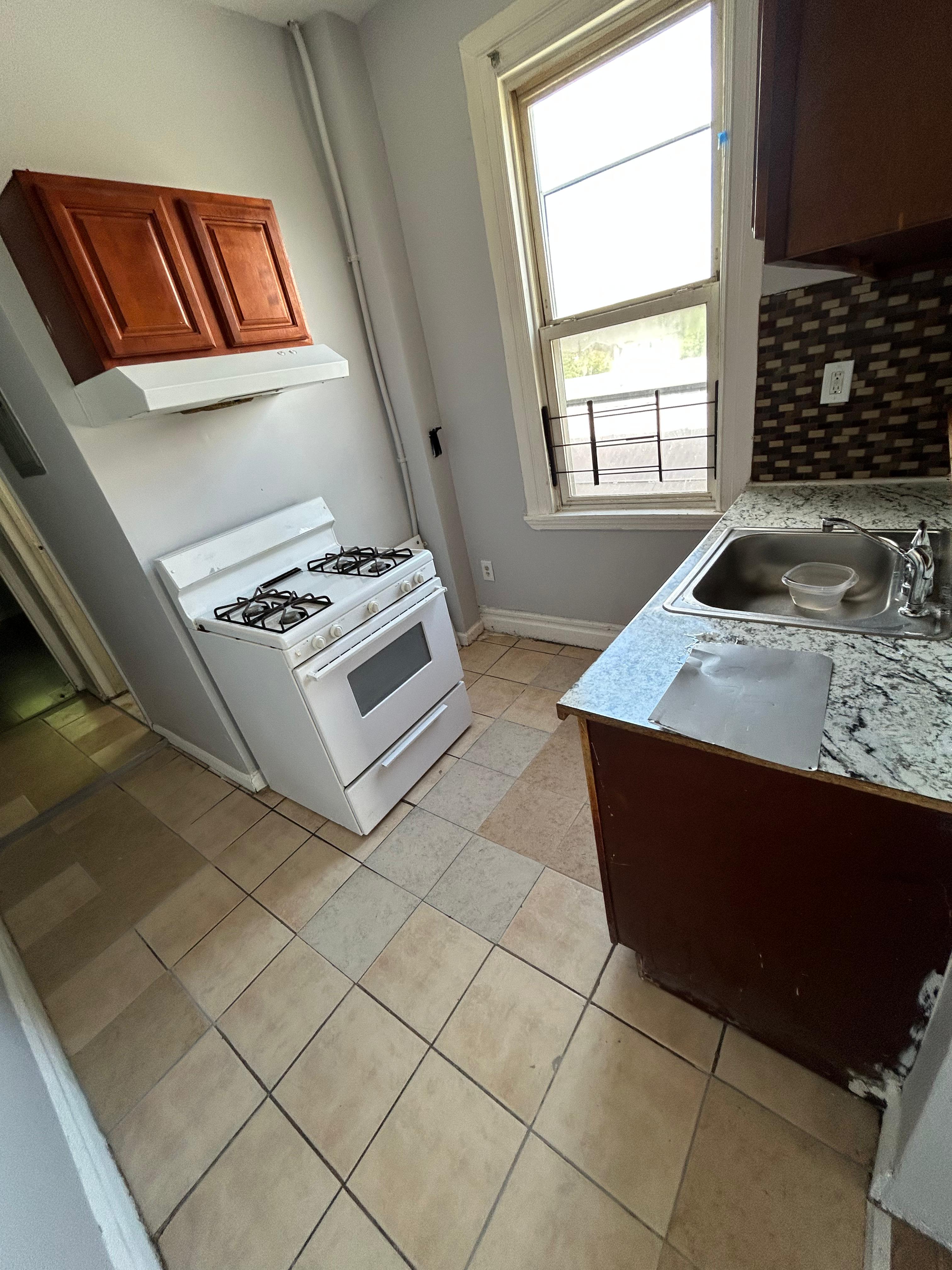 Apartment in Newark