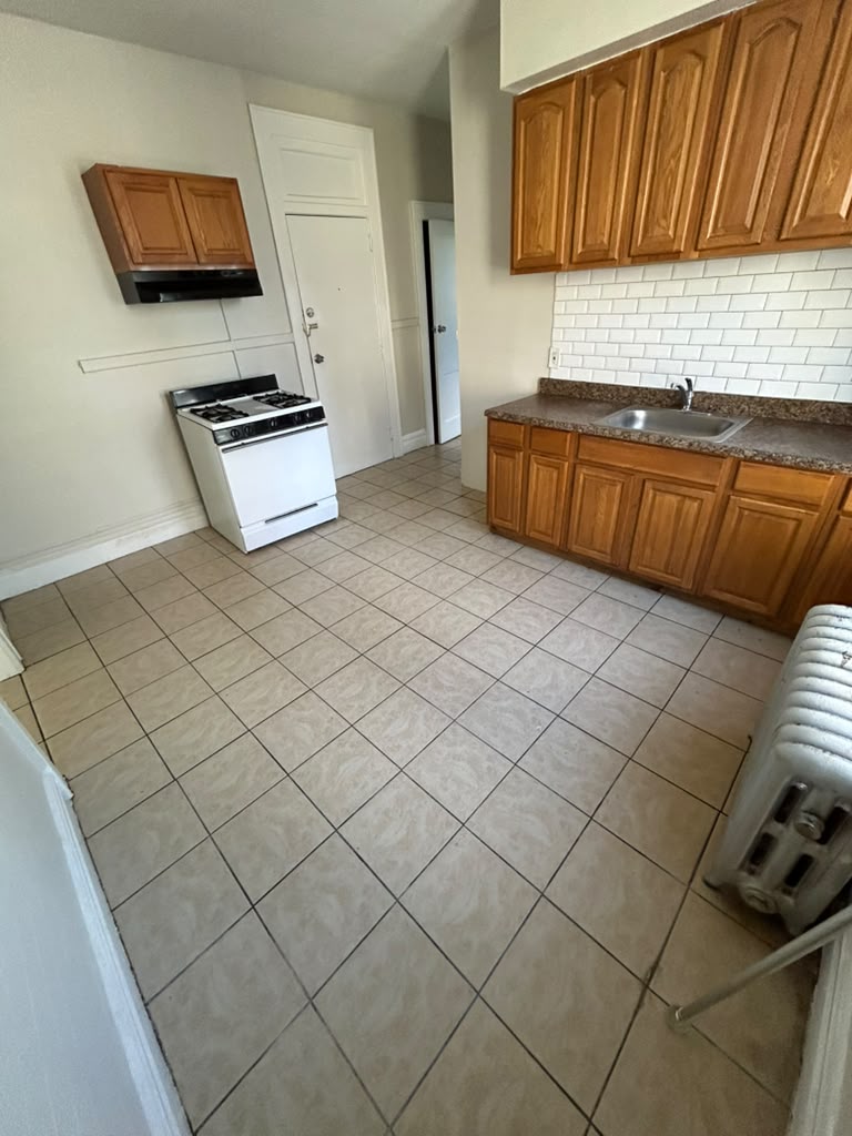 Apartment in Irvington