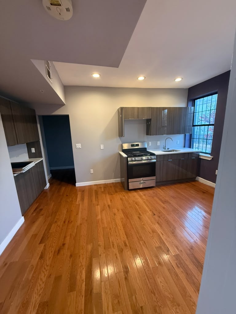 Apartment in Irvington